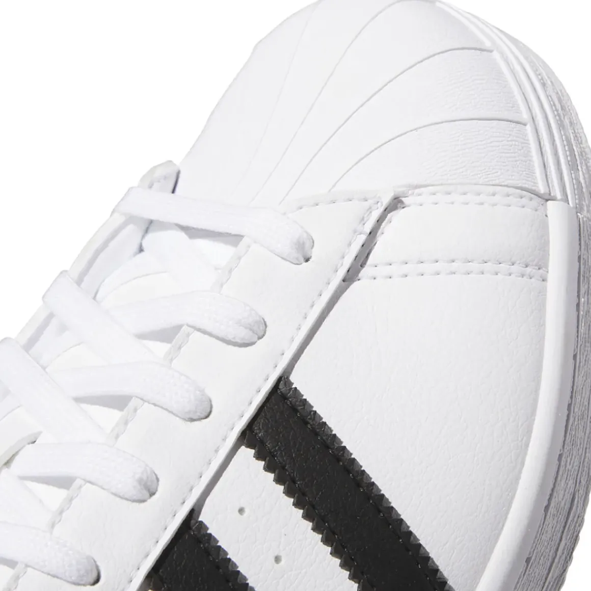 adidas Men's Superstar Waterproof Spikeless Golf Shoes