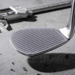 COBRA Snakebite V Silver Steel Golf Wedge