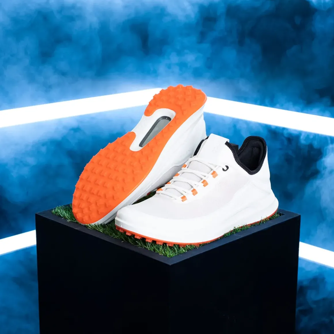 ECCO Men's Hybrid Mesh Core Spikeless Golf Shoes