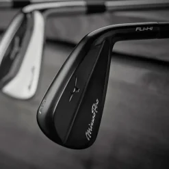 Mizuno Pro Fli-Hi Graphite Golf Utility Iron