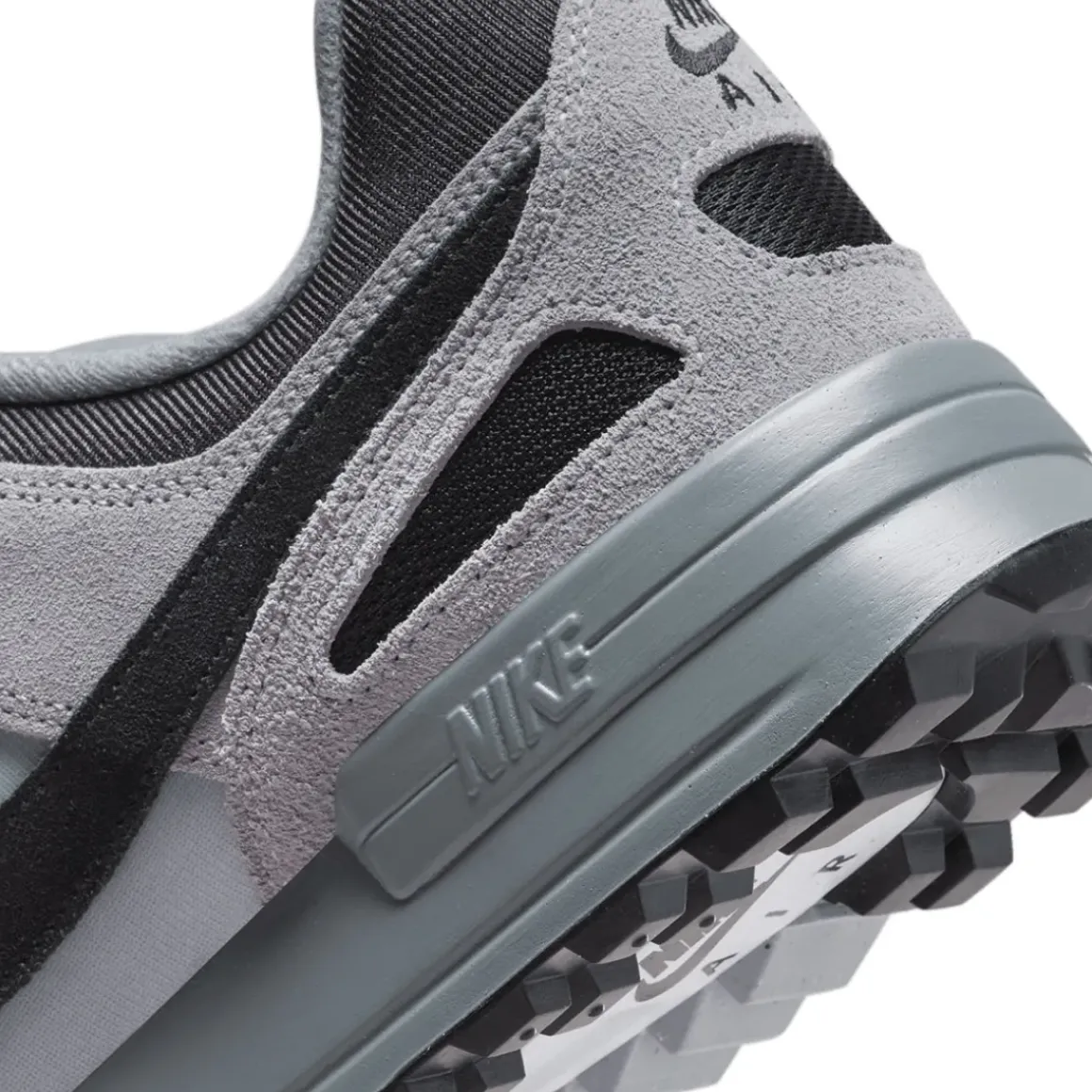 Nike Air Pegasus 89 G Waterproof Spikeless Golf Shoes