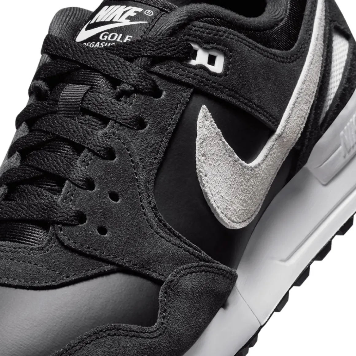 Nike Air Pegasus 89 G Waterproof Spikeless Golf Shoes