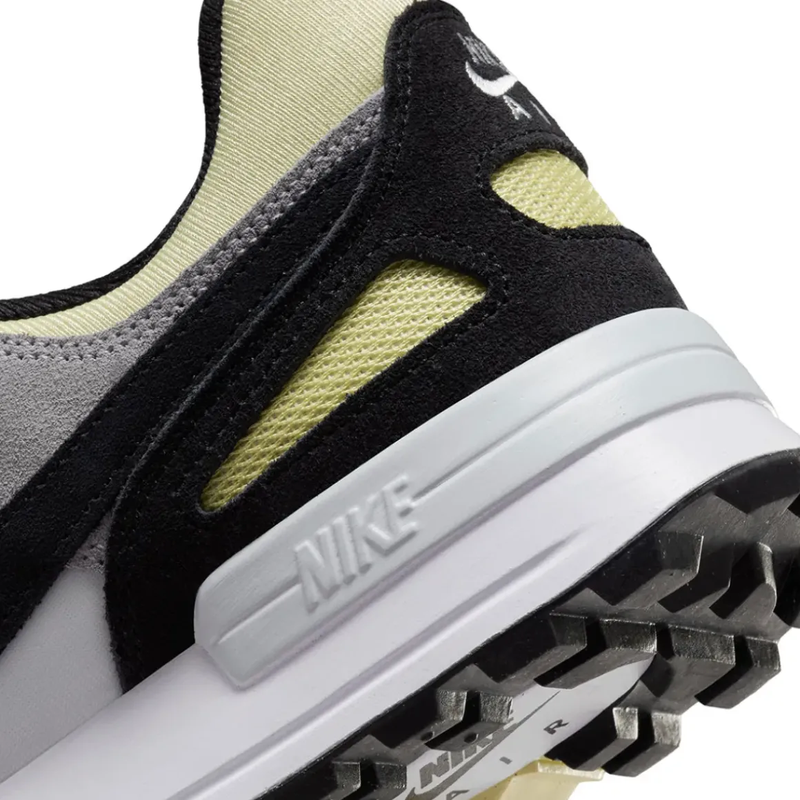 Nike Air Pegasus 89 G Waterproof Spikeless Golf Shoes