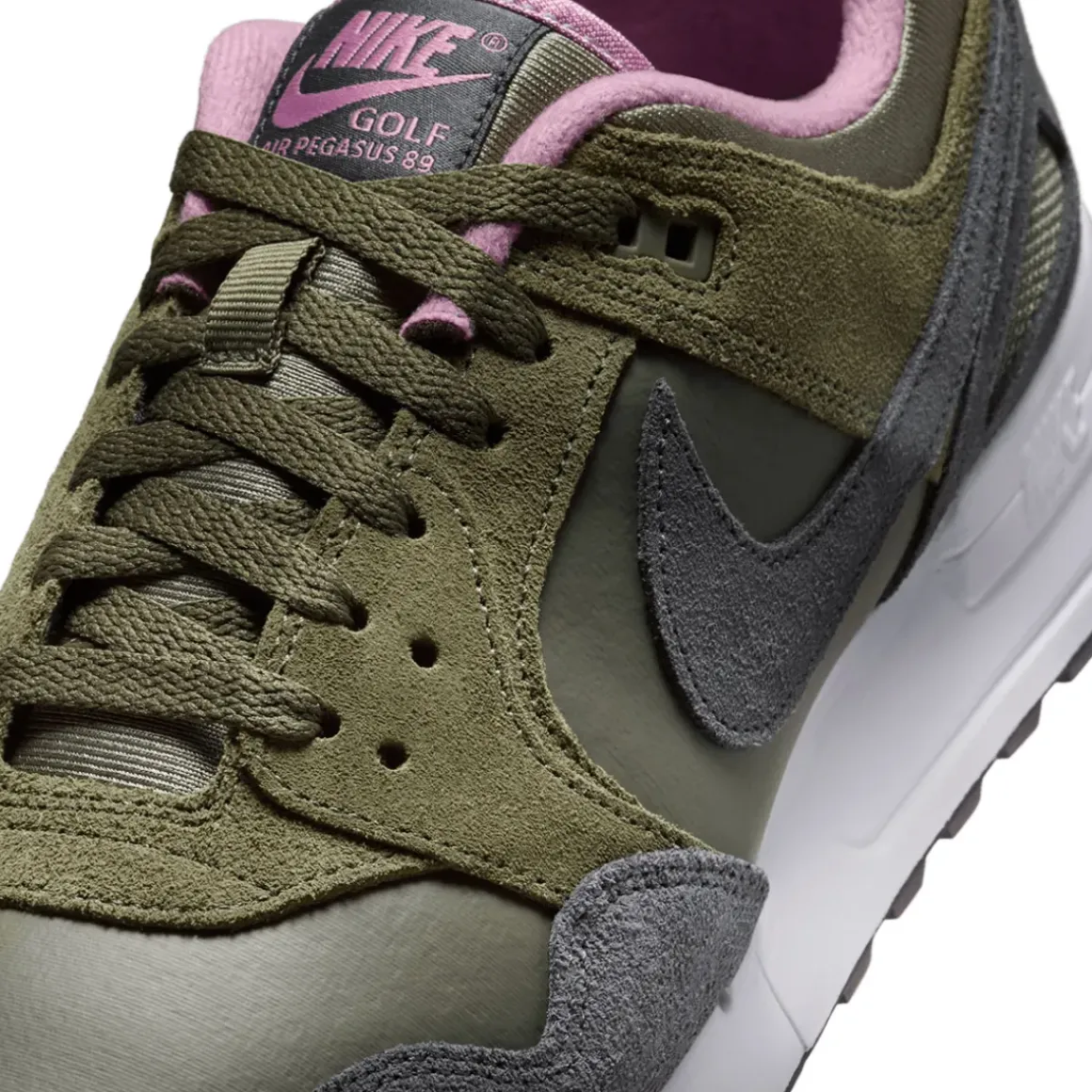 Nike Air Pegasus 89 G Waterproof Spikeless Golf Shoes
