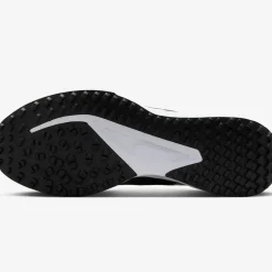 Nike Men's Infinity G 24 Spikeless Golf Shoes